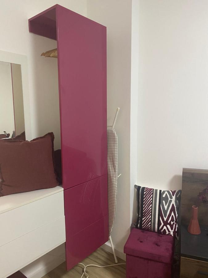 Tatra Apartment By The Danube Fully Accessible Budapeste Exterior foto